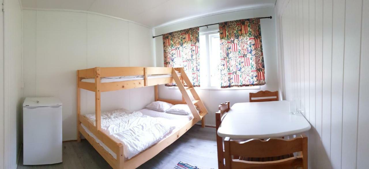 Romsdalseggen Camping Isfjorden Εξωτερικό φωτογραφία